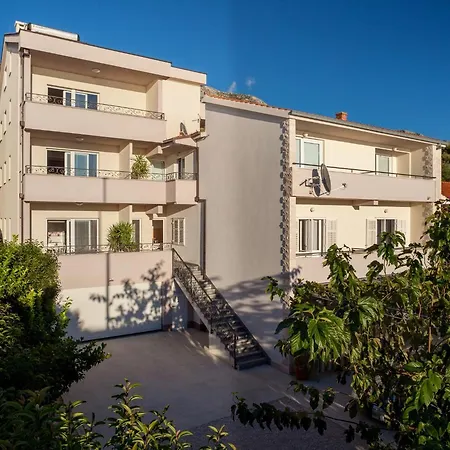 By The Sea Tucepi, Makarska - 2677 Apartment