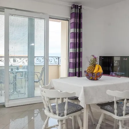 Apartment By The Sea Tucepi, Makarska - 2677