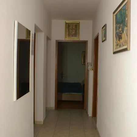 Apartment By The Sea Tucepi, Makarska - 2677