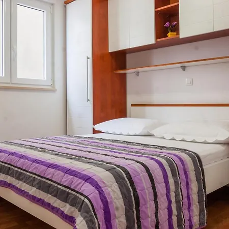 By The Sea Tucepi, Makarska - 2677 Apartment *